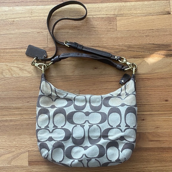 Authentic Coach Signature Hobo Shoulder Bag in Beige & Brown w/Light Blue Lining - Picture 6 of 14